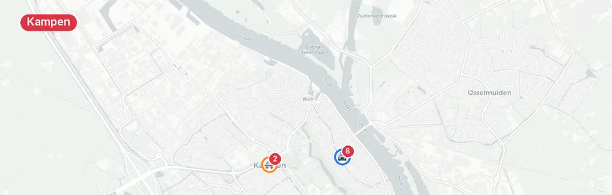 Kaart van Auto te water Burgwal Kampen, man overleden
