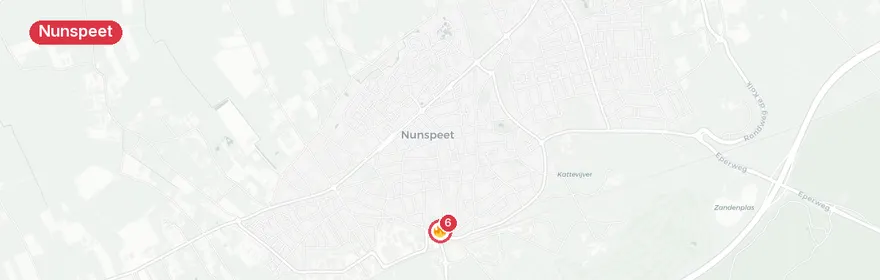 Kaart van Blikseminslag veroorzaakt brand appartementencomplex Stat...