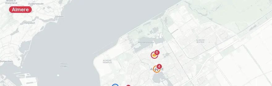 Kaart van Grote brand Markerkant en verkeersongeval in Almere