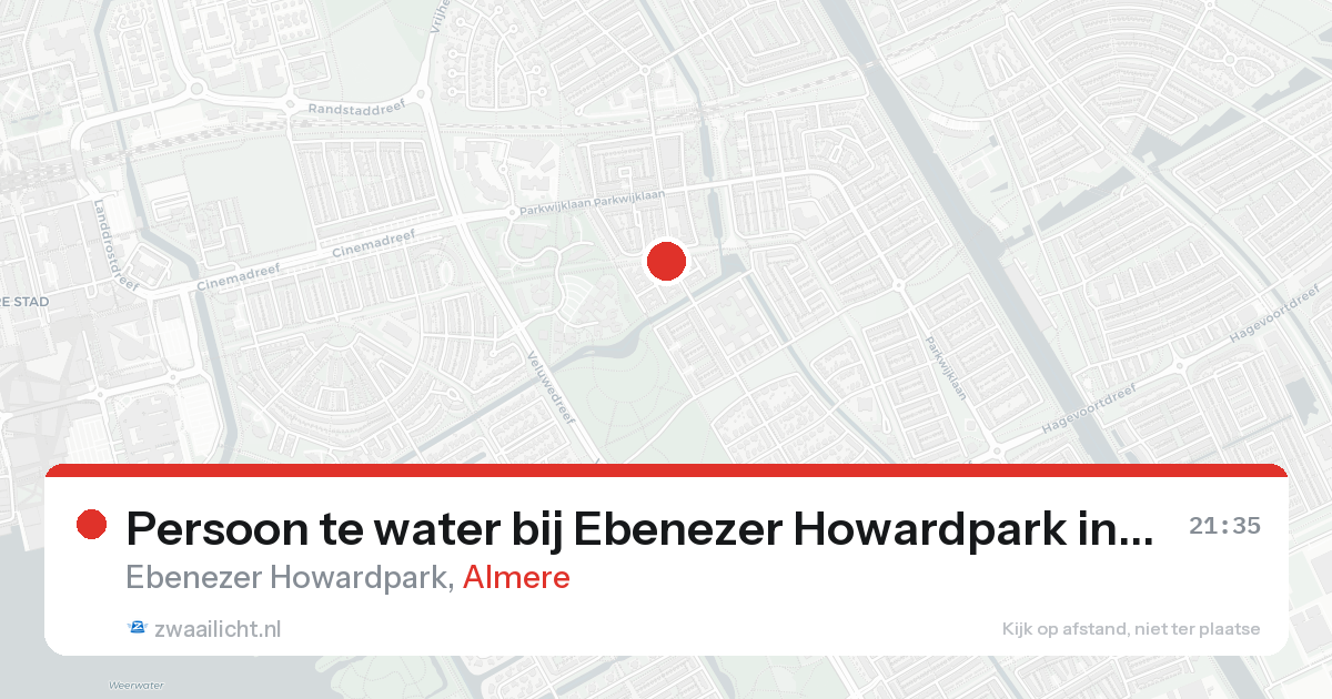 Persoon te water bij Ebenezer Howardpark in Almere — 18 aug 2026