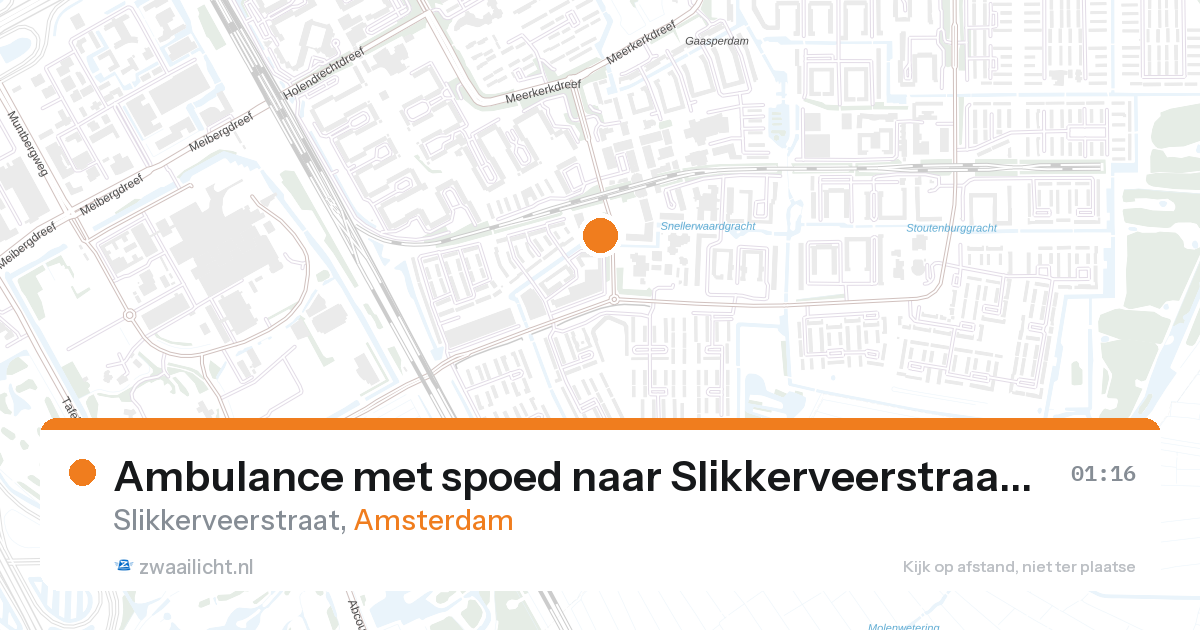 Ambulance met spoed naar Slikkerveerstraat in Amsterdam — 26 aug 2026