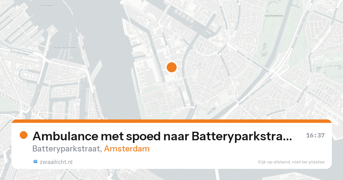 Ambulance met spoed naar Batteryparkstraat in Amsterdam — 25 aug 2026