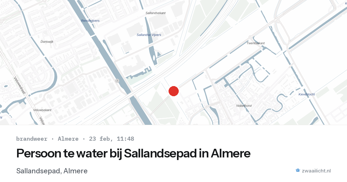 Persoon te water bij Sallandsepad in Almere — 23 feb 2026
