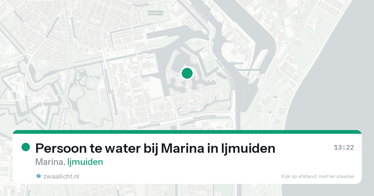 Persoon te water bij Marina in Ijmuiden — 22 aug 2026