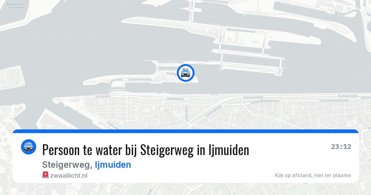Persoon te water bij Steigerweg in Ijmuiden — 26 mrt 2026