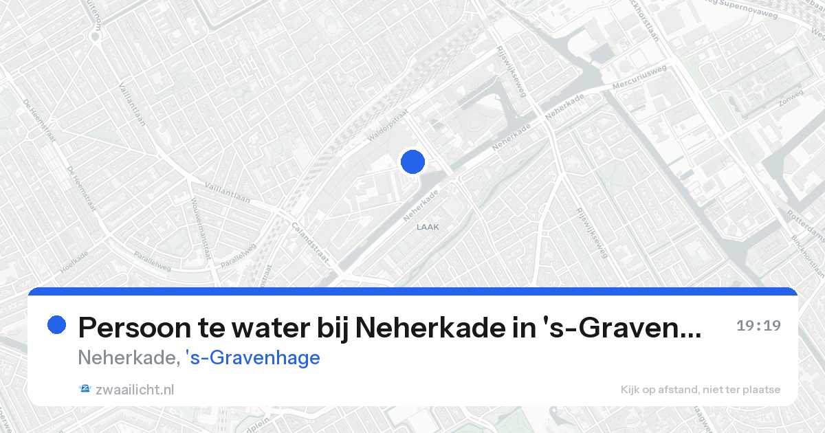 Persoon te water bij Neherkade in 's-Gravenhage — 17 aug 2026