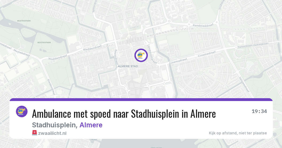 Ambulance met spoed naar Stadhuisplein in Almere — 5 mei 2026