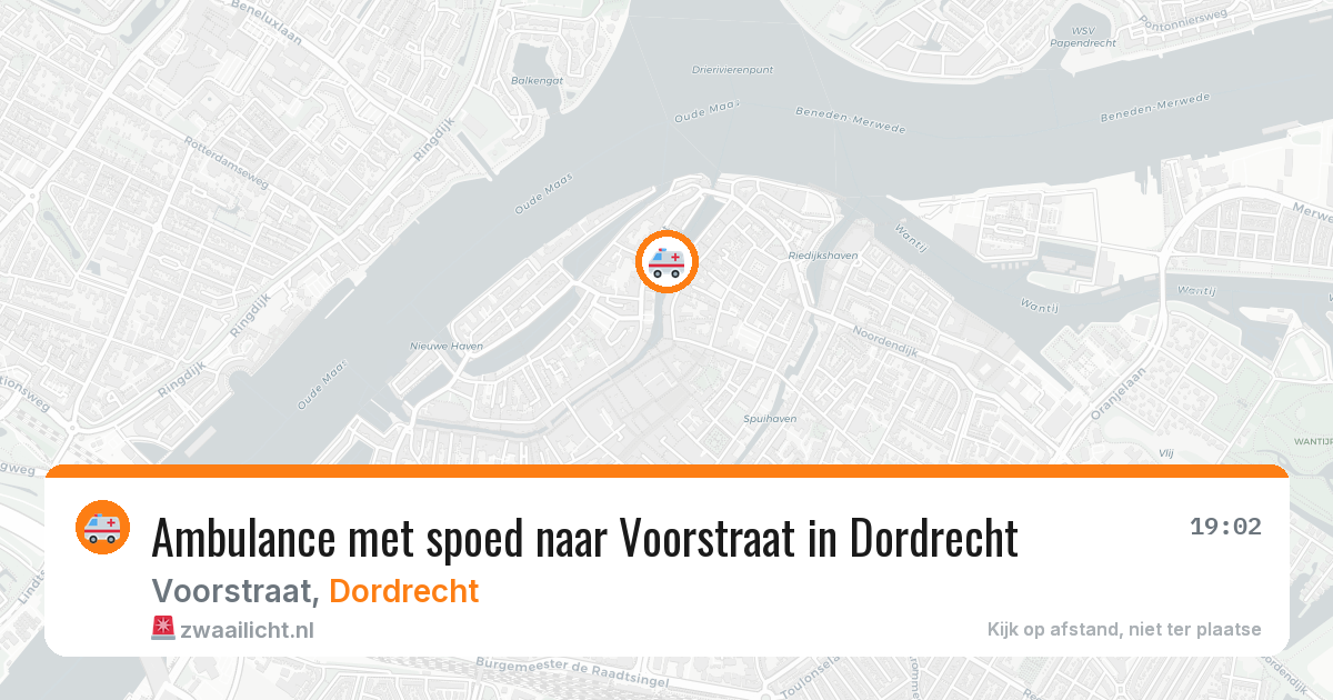 Ambulance met spoed naar Voorstraat in Dordrecht — 22 apr 2026