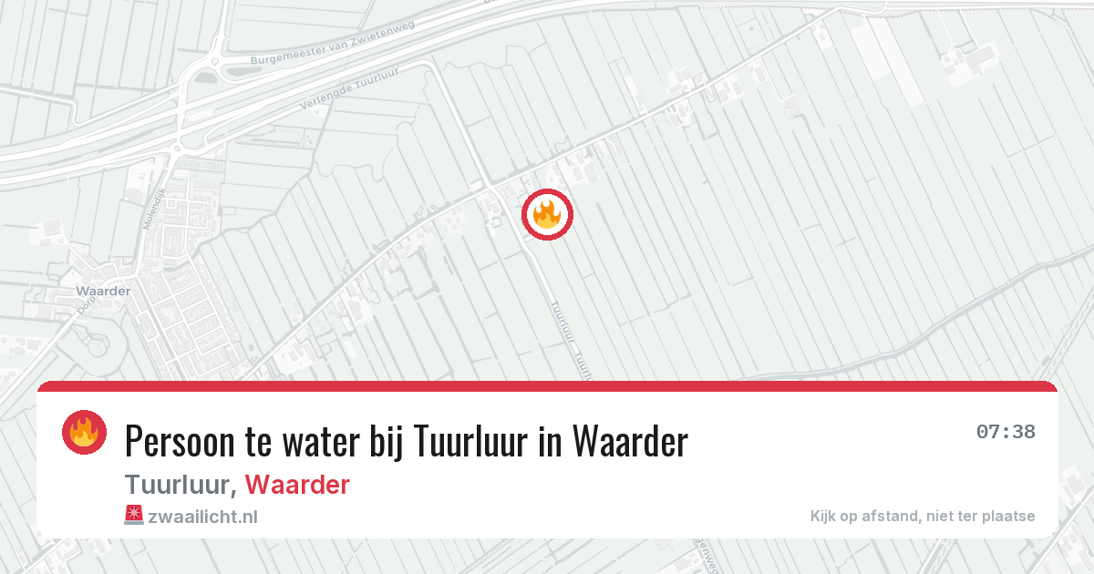 Persoon te water bij Tuurluur in Waarder — 18 apr 2026