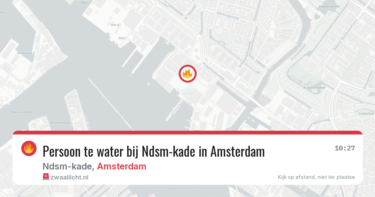 Persoon te water bij Ndsm-kade in Amsterdam — 9 jun 2026