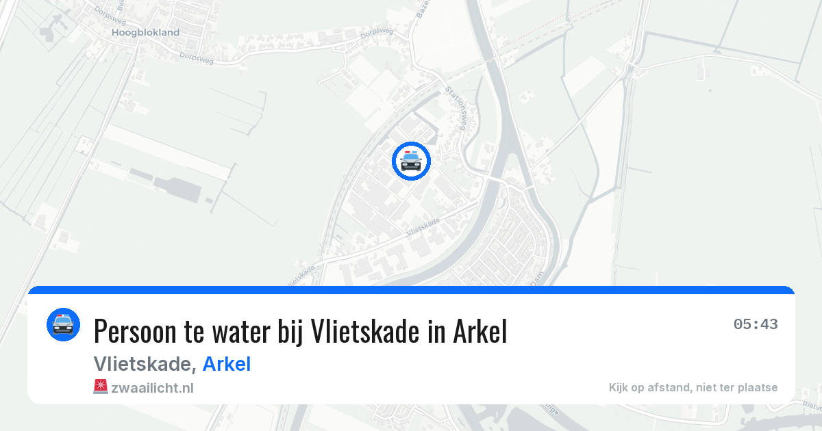 Persoon te water bij Vlietskade in Arkel — 11 apr 2026