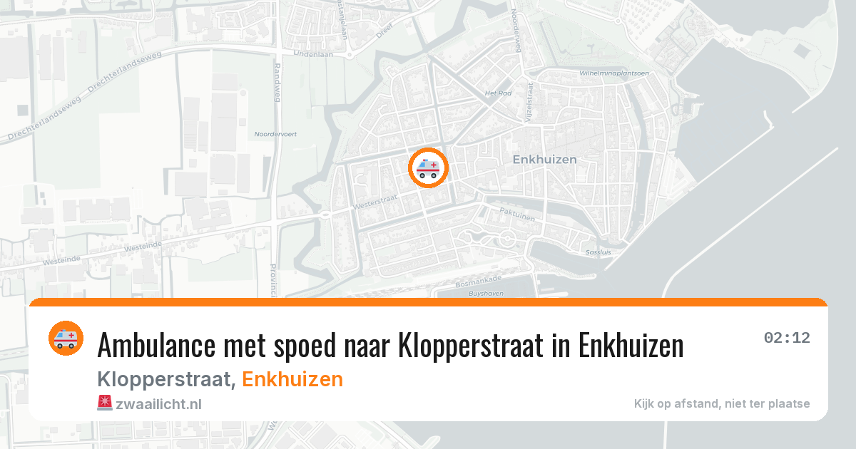 Ambulance met spoed naar Klopperstraat in Enkhuizen — 22 mei 2026